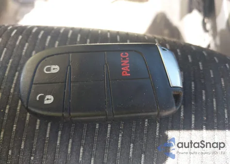 2017 Dodge Journey Sxt from USA, damaged, VIN 3C4PDCBG8HT589795